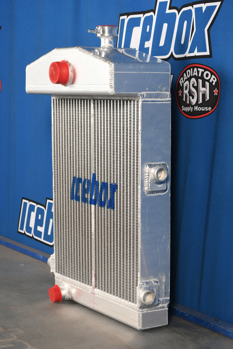 Load image into Gallery viewer, International TD340 Radiator # 920011
