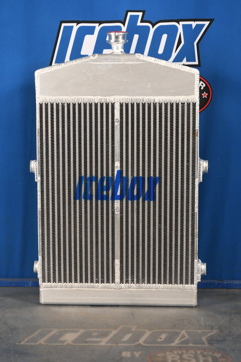 Load image into Gallery viewer, International TD340 Radiator # 920011
