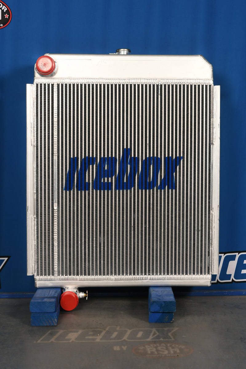 Load image into Gallery viewer, John Deere 644B Radiator # 870134
