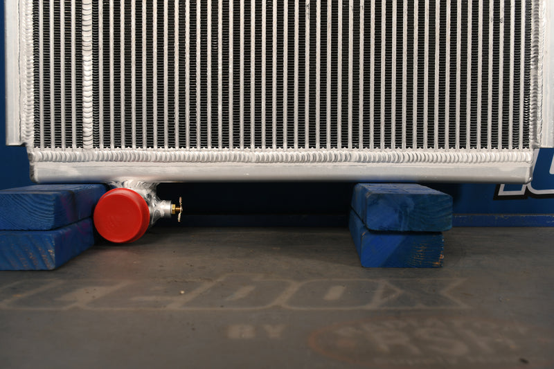 Load image into Gallery viewer, John Deere 644B Radiator # 870134
