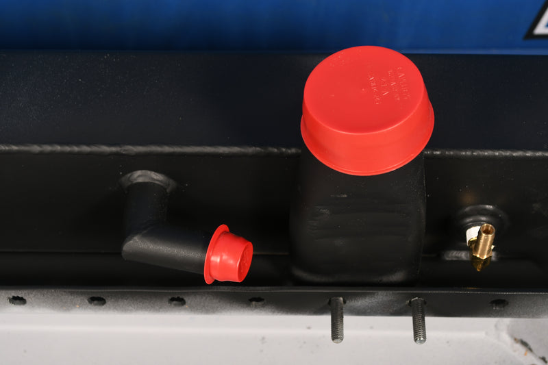 Load image into Gallery viewer, Freightliner Top Tank # 601465
