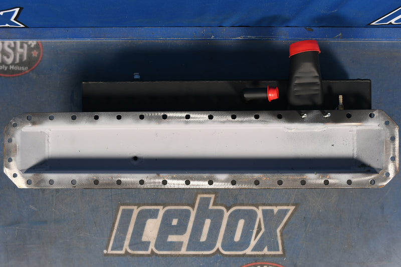 Load image into Gallery viewer, Freightliner Top Tank # 601465
