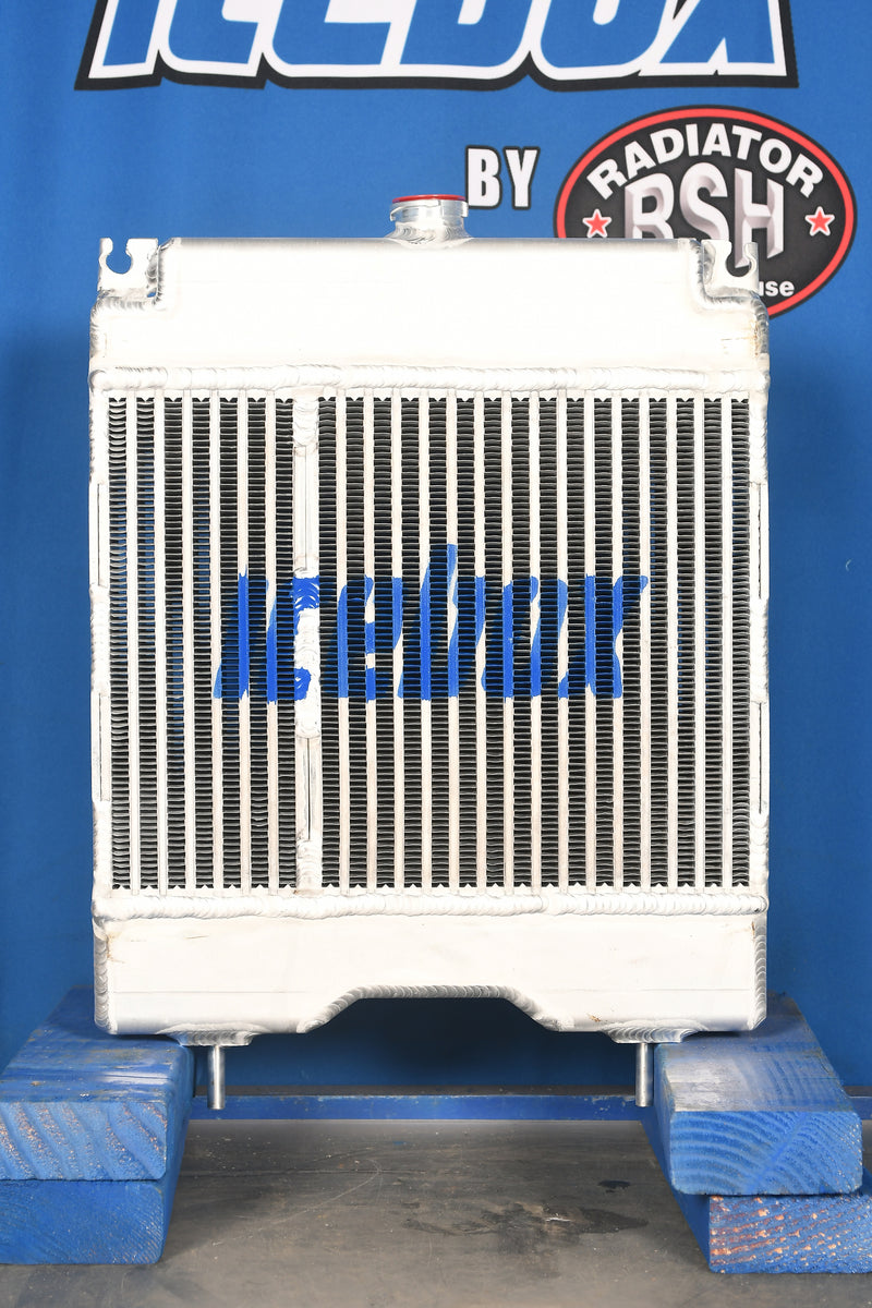 Load image into Gallery viewer, IHI Radiator # 890305
