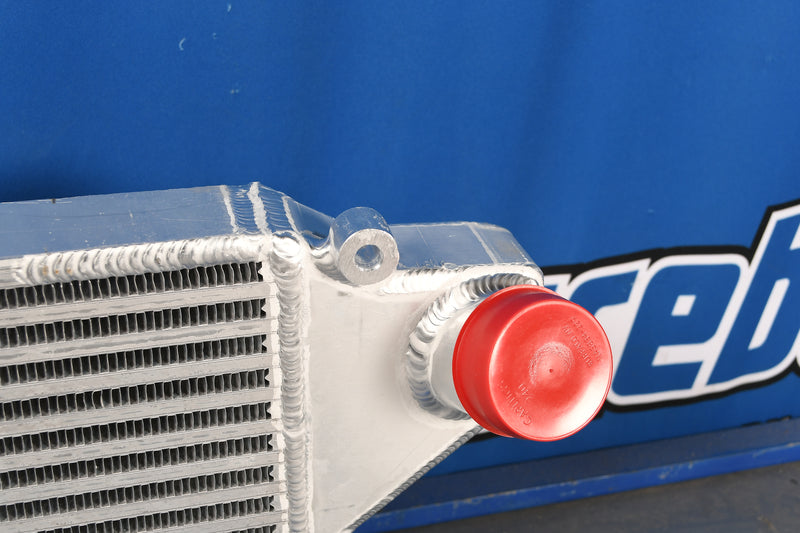 Load image into Gallery viewer, Fuso FE180 Charge Air Cooler # 609047
