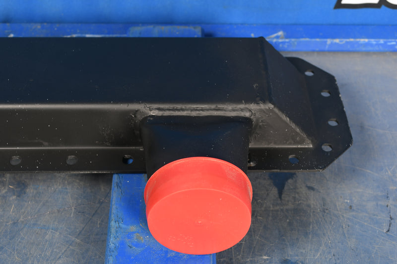 Load image into Gallery viewer, Freightliner Cross Flow Tank # 601473
