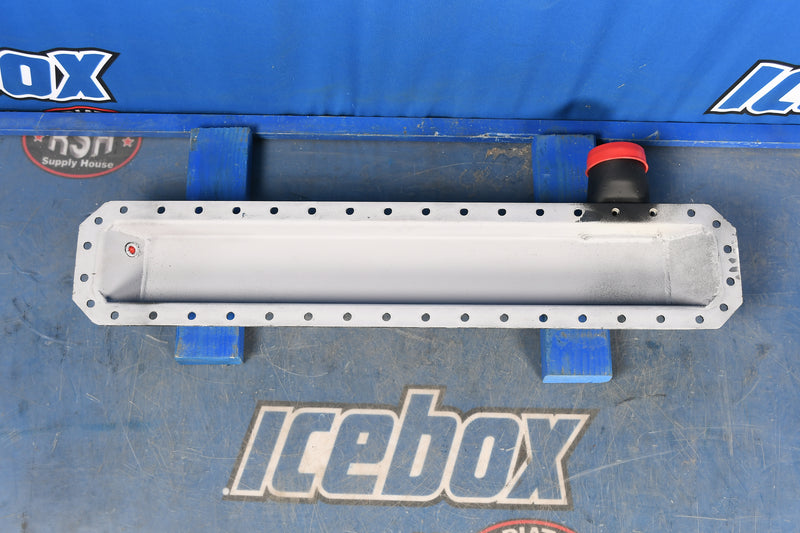 Load image into Gallery viewer, Freightliner Cross Flow Tank # 601473
