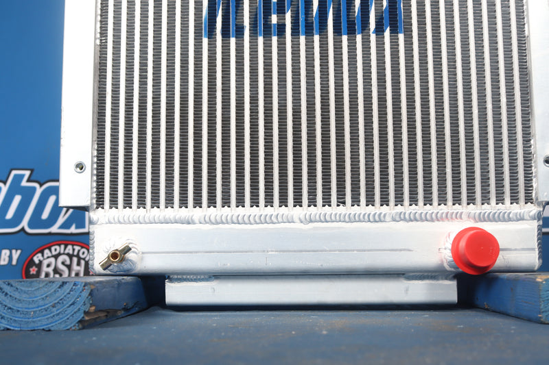 Load image into Gallery viewer, Travelers Hose Reel Radiator # 890937
