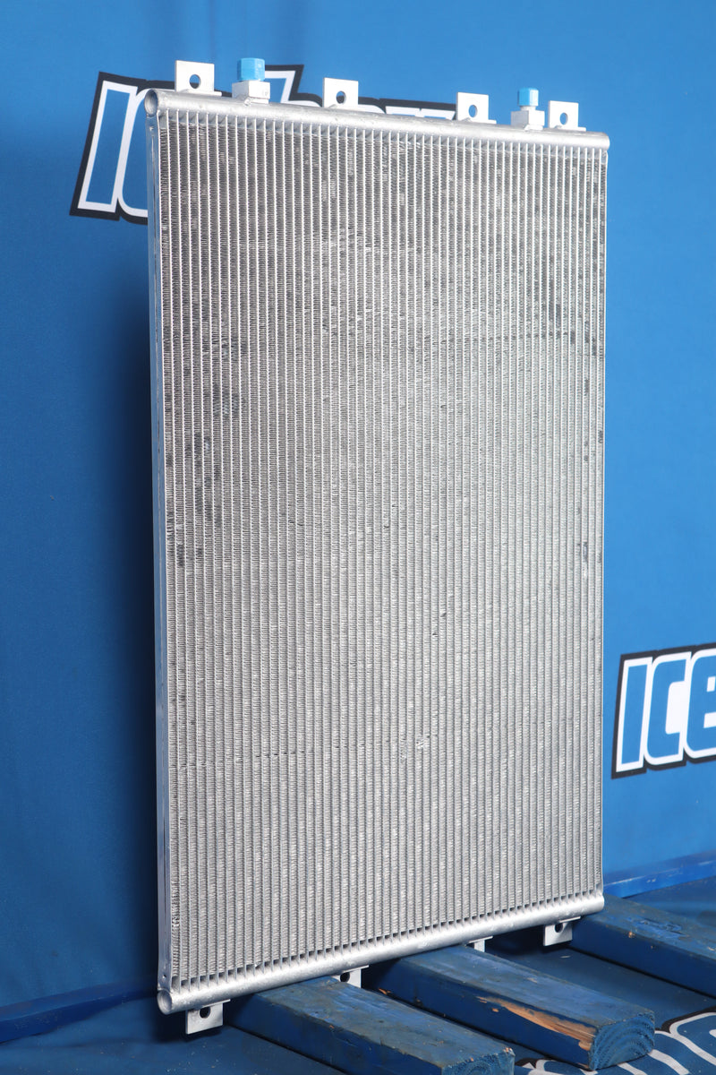 Load image into Gallery viewer, Kenworth T-800B AC Condenser # 604552
