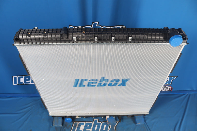Load image into Gallery viewer, Freightliner Cascadia Radiator # 601166
