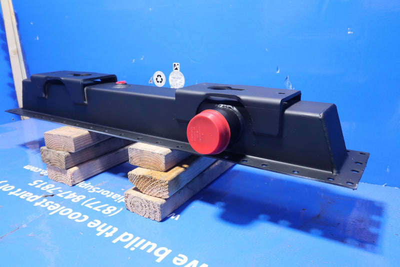 Load image into Gallery viewer, Mack Bottom Tank # 605135
