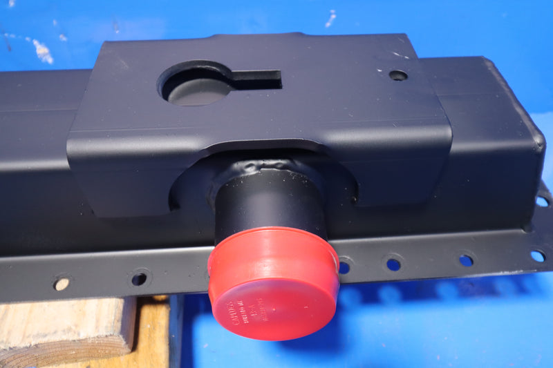 Load image into Gallery viewer, Mack Bottom Tank # 605135
