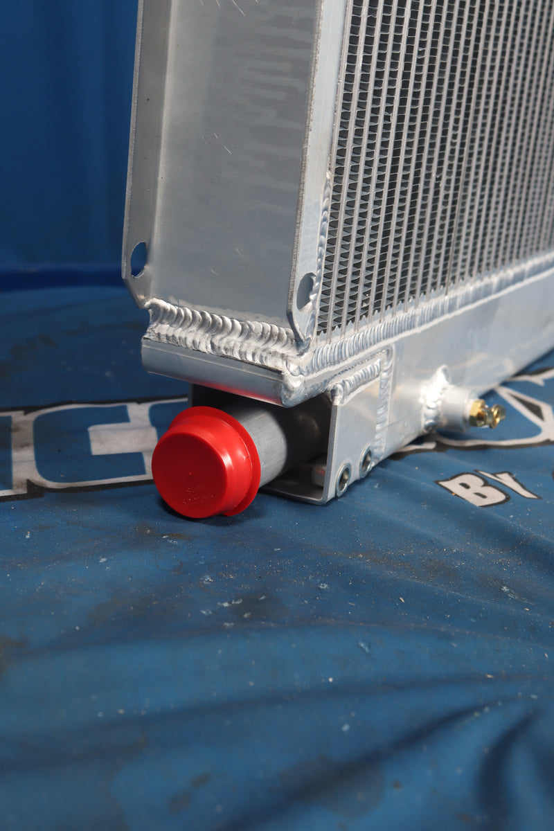 Load image into Gallery viewer, Hitachi EX350LCH-5 Radiator # 870359
