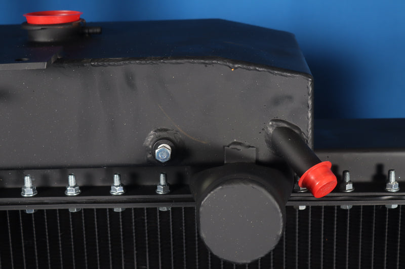 Load image into Gallery viewer, Kenworth W-900 A/B Radiator # 604015
