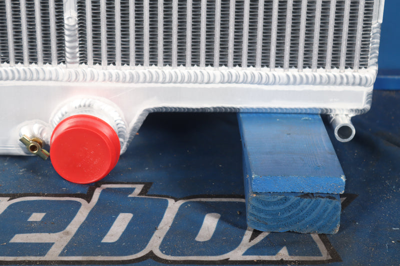Load image into Gallery viewer, Caterpillar R9H Radiator # 850147
