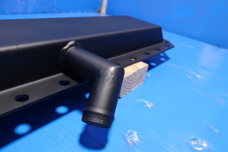 Load image into Gallery viewer, Freightliner Bottom Tank # 601469
