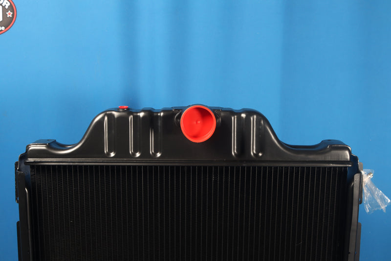 Load image into Gallery viewer, International 7200 Series Radiator # 603001
