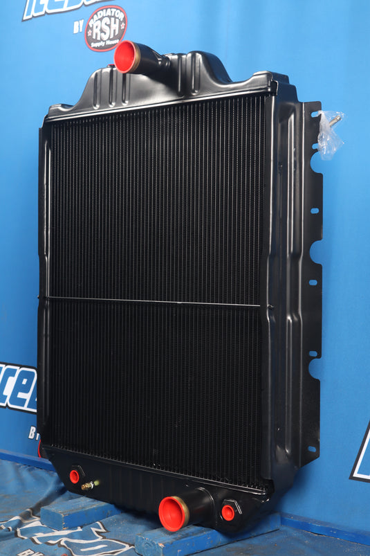 International 7200 Series Radiator