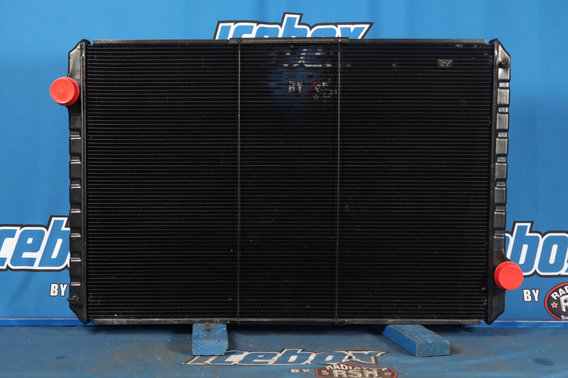 Load image into Gallery viewer, International Radiator # 603111
