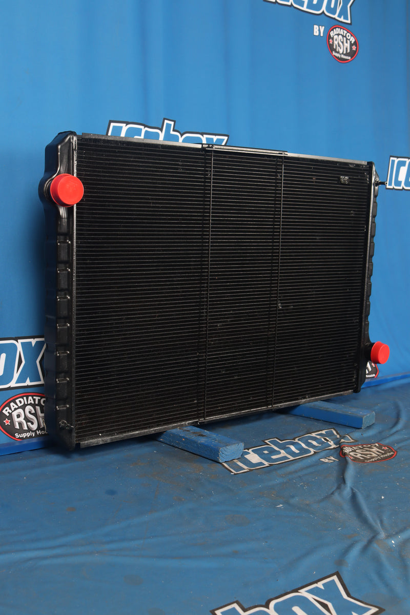 Load image into Gallery viewer, International Radiator # 603111
