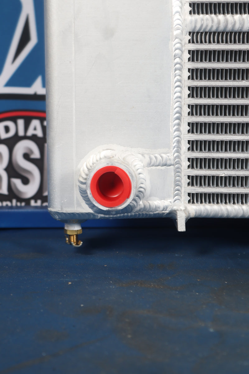 Load image into Gallery viewer, International Radiator # 603194
