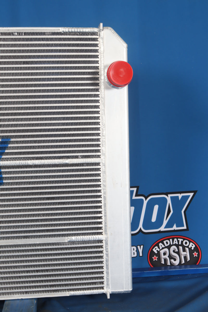 Load image into Gallery viewer, International Radiator # 603194
