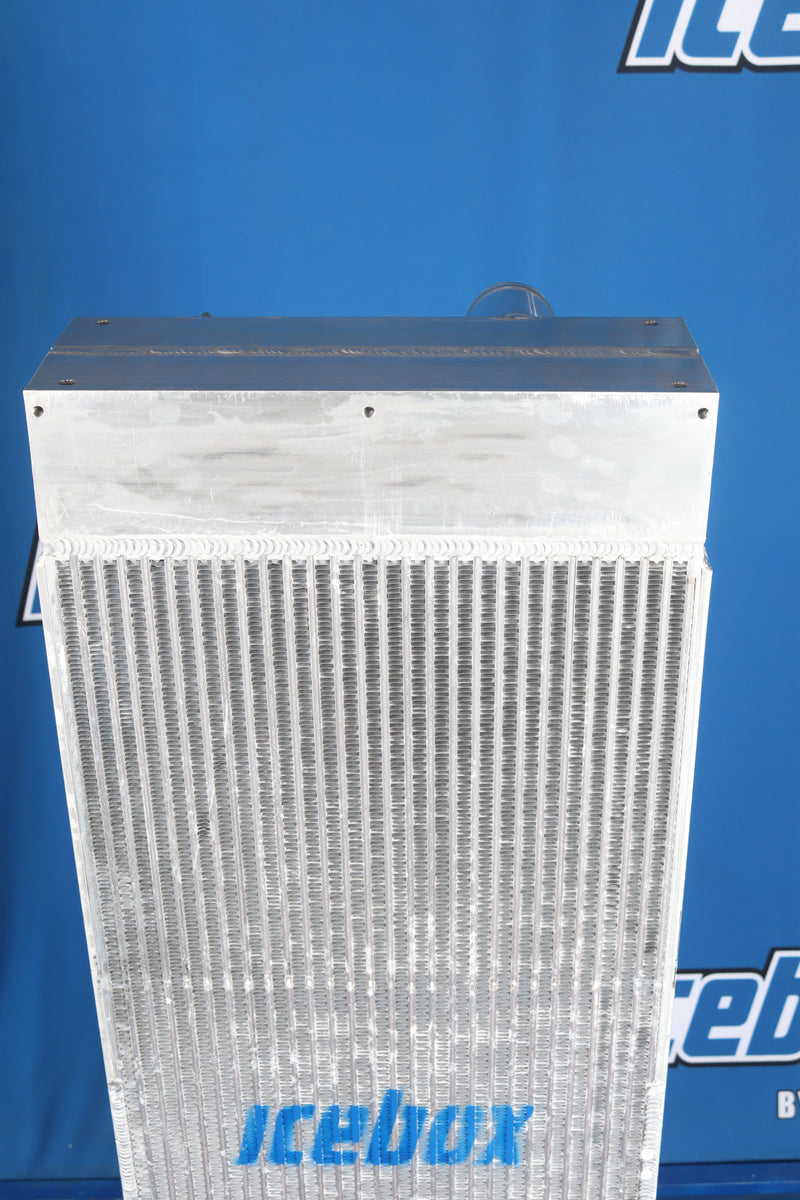 Load image into Gallery viewer, John Deere 850L Radiator # 871137

