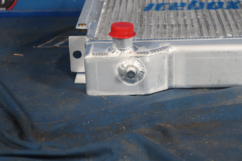 Load image into Gallery viewer, Komatsu D21A Radiator # 930019
