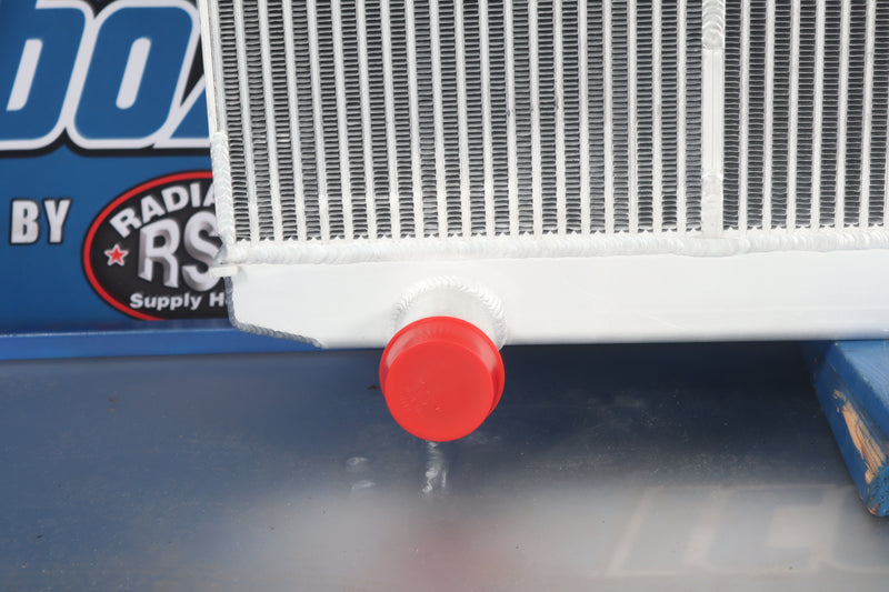 Load image into Gallery viewer, International Radiator # 603218
