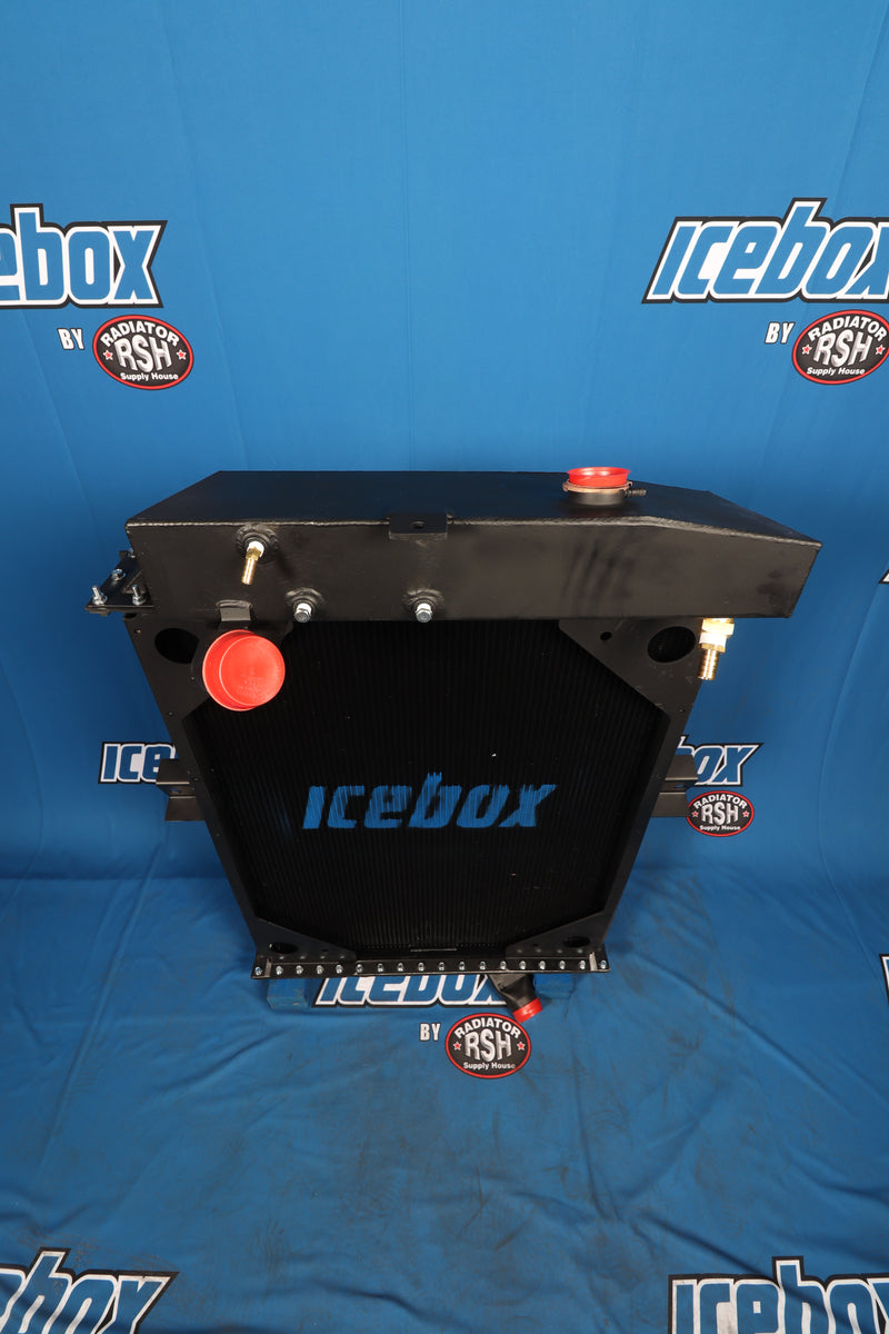 Load image into Gallery viewer, Kenworth T600 / T800 Radiator # 604043
