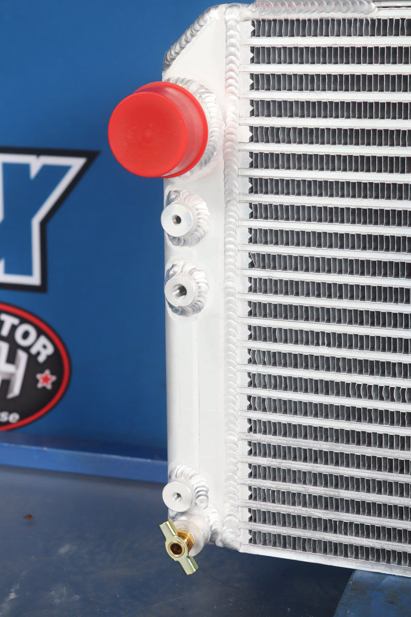 Load image into Gallery viewer, Doosan / Daewoo D30S-5 Radiator # 890902
