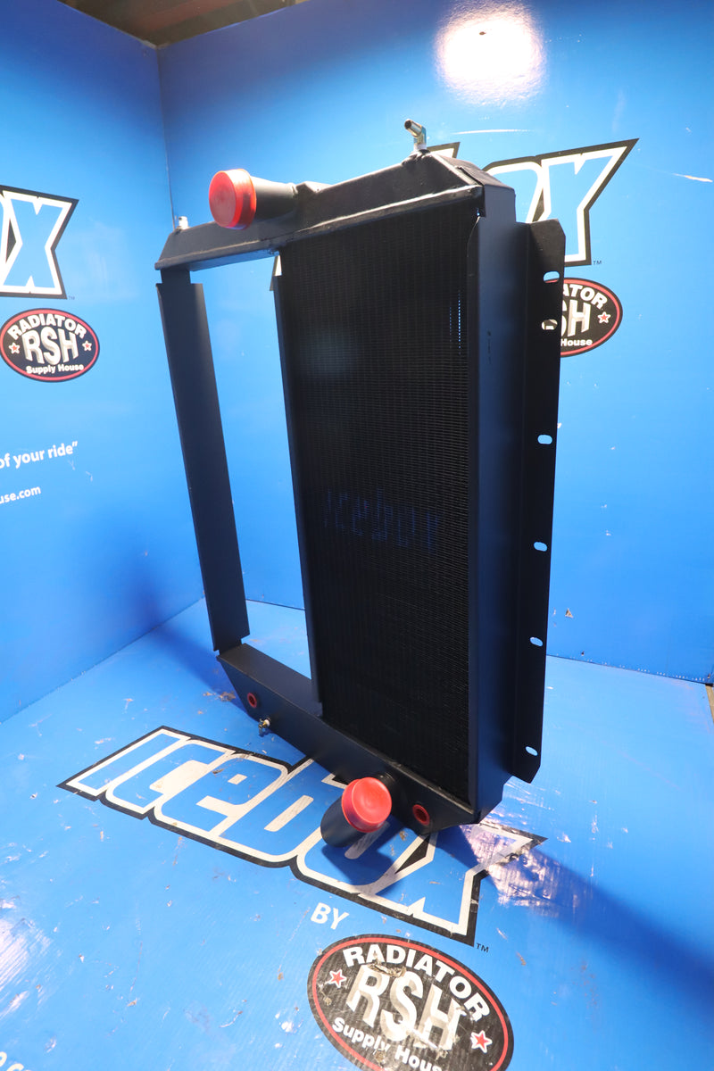 Load image into Gallery viewer, International 4700 Radiator # 603034
