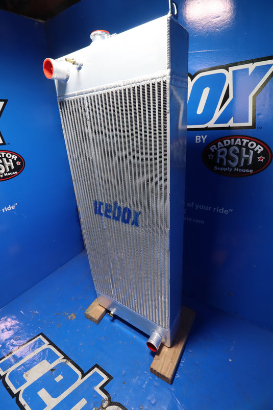 Komatsu PC228USLC-10 Radiator