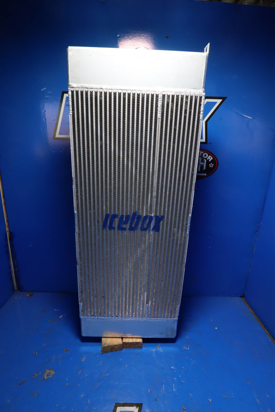 Komatsu PC228USLC-10 Radiator