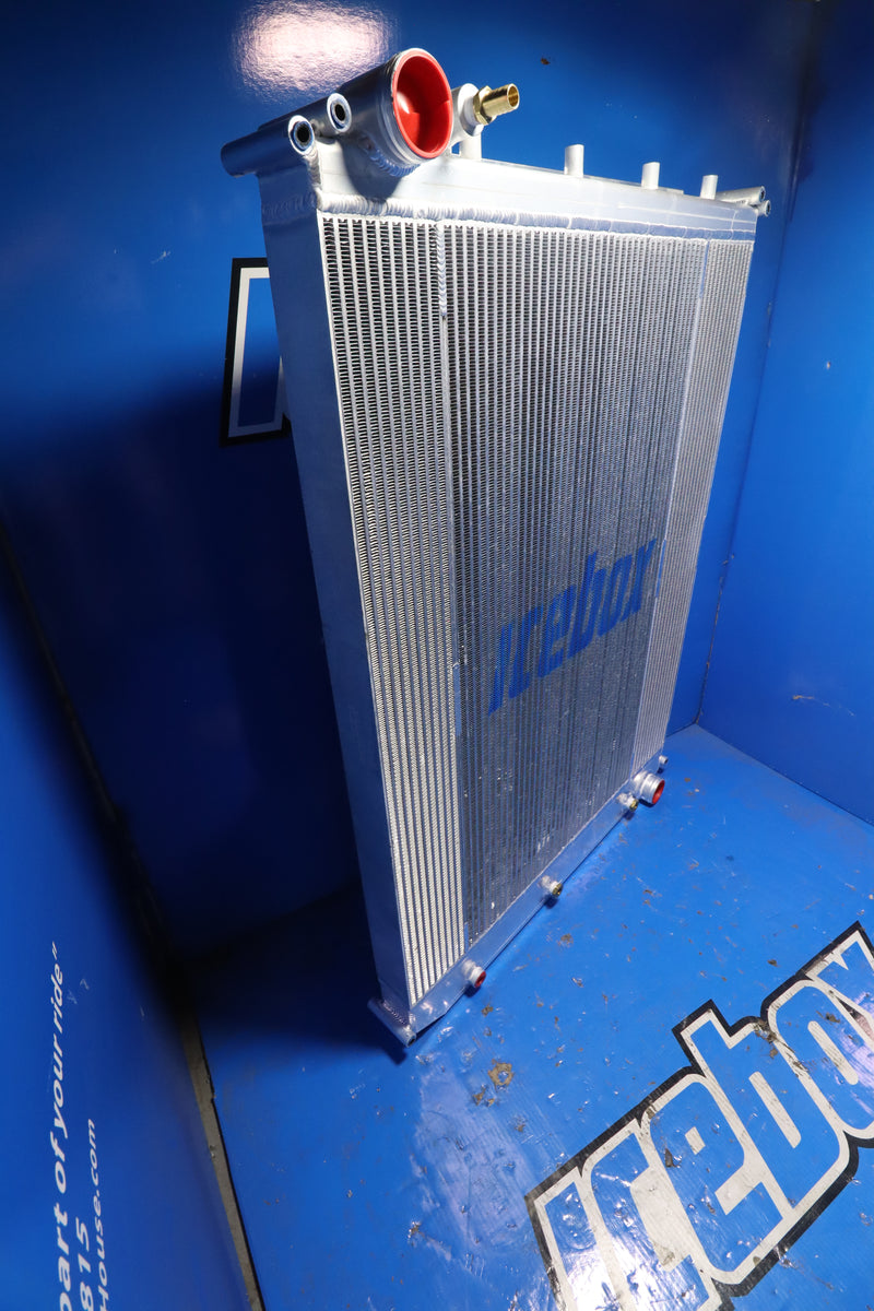 Load image into Gallery viewer, Volvo VNL, VNM Radiator # 607047
