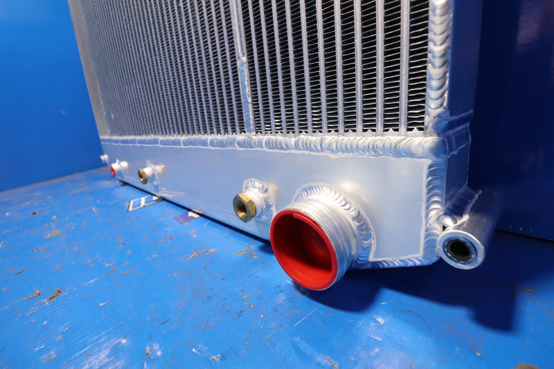Load image into Gallery viewer, Volvo VNL, VNM Radiator # 607047
