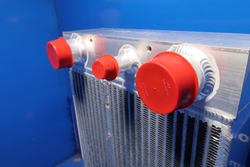 Load image into Gallery viewer, Hyster H190HD Radiator # 940219
