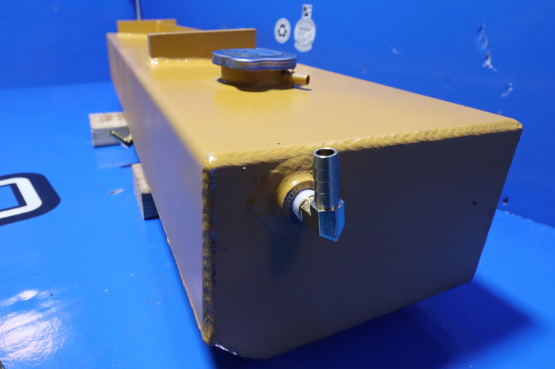 Load image into Gallery viewer, Caterpillar D7R,D7R2,D7R Series 2 Top Tank # 865060
