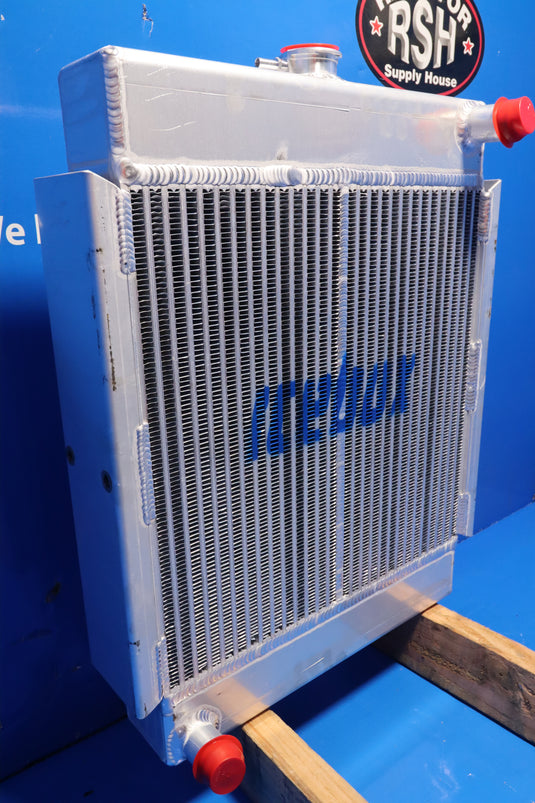 John Deere L465, LX465, LX485, L565, L665 Radiator