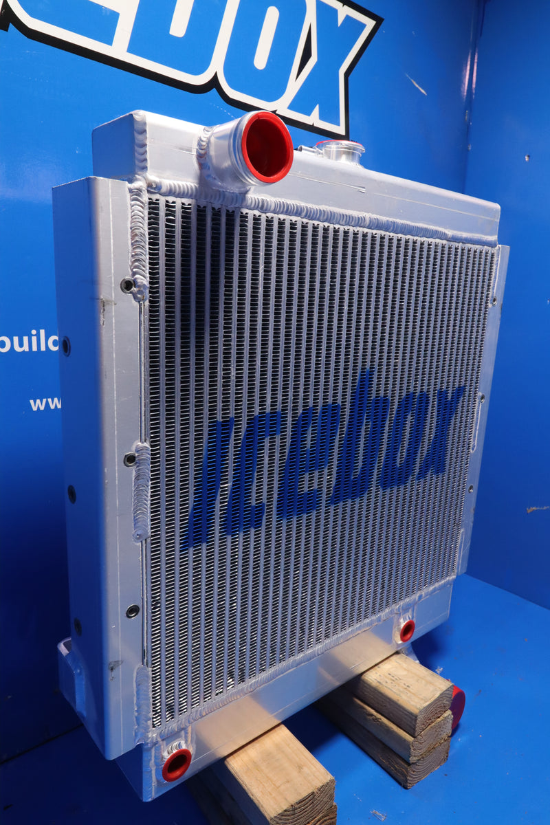 Load image into Gallery viewer, Hyster H180H Radiator # 940137
