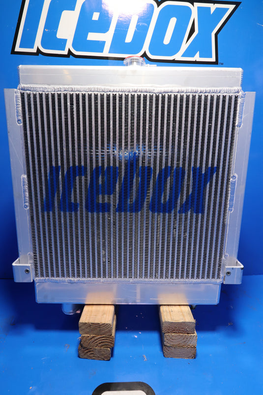 Hyster H180H Radiator