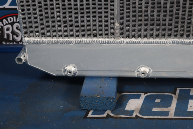 Load image into Gallery viewer, Volvo VNL, VNM Radiator # 607047
