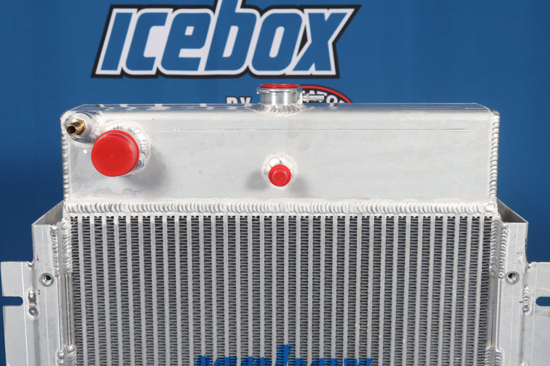 Load image into Gallery viewer, Ingersoll Rand Forklift Radiator # 840041
