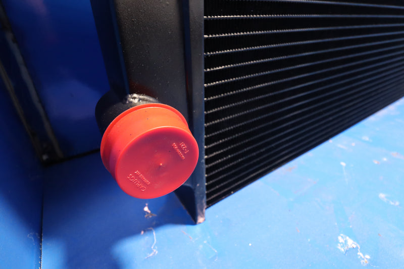 Load image into Gallery viewer, Safari Radiator # 701010
