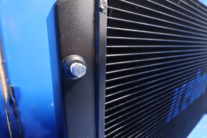 Load image into Gallery viewer, Safari Radiator # 701010
