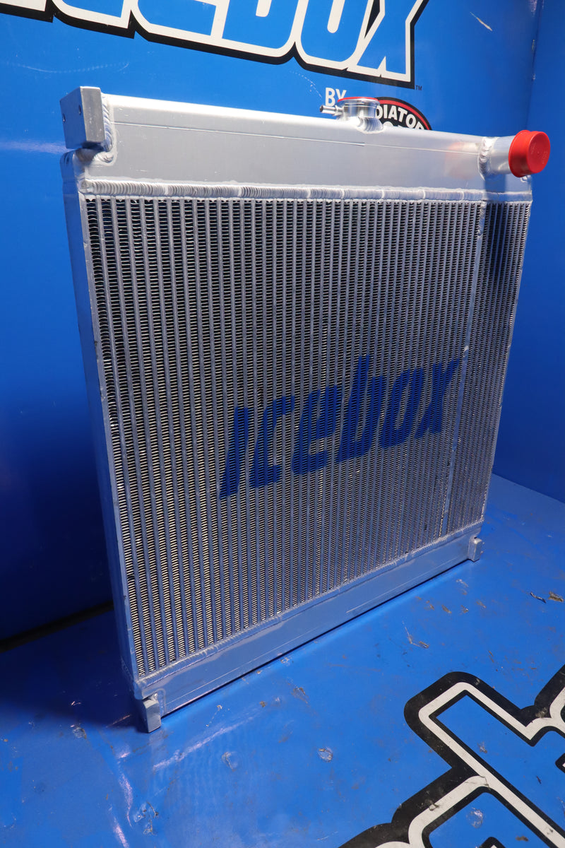 Load image into Gallery viewer, Toyota 4FD150, 4FD180, 4FD200 Radiator # 940223
