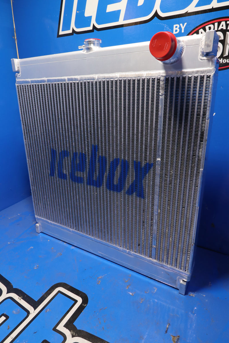 Load image into Gallery viewer, Toyota 4FD150, 4FD180, 4FD200 Radiator # 940223

