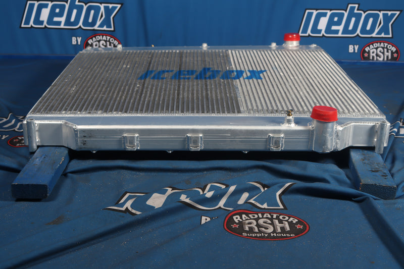 Load image into Gallery viewer, Freightliner Radiator # 601235
