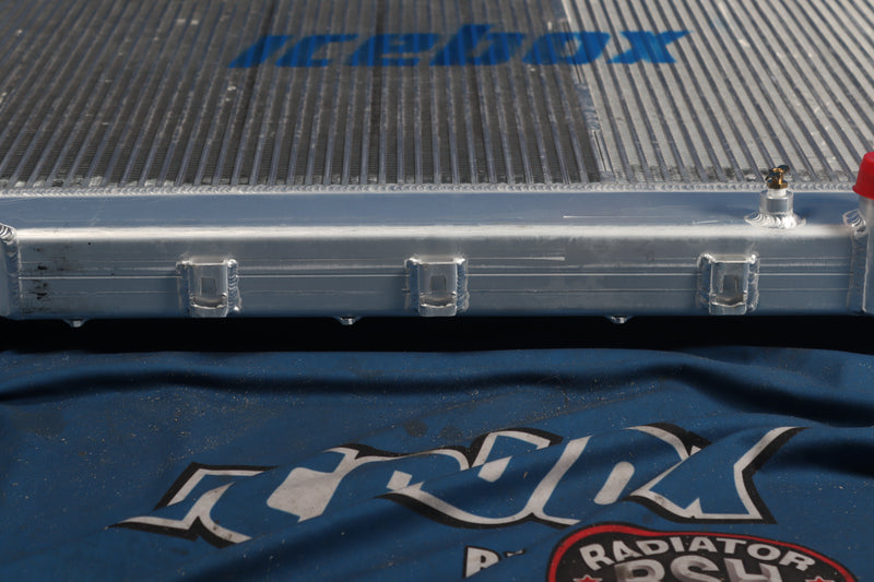 Load image into Gallery viewer, Freightliner Radiator # 601235
