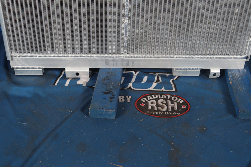 Load image into Gallery viewer, Linkbelt 2800 Oil Cooler # 890152
