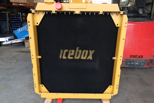 Caterpillar D6H Radiator